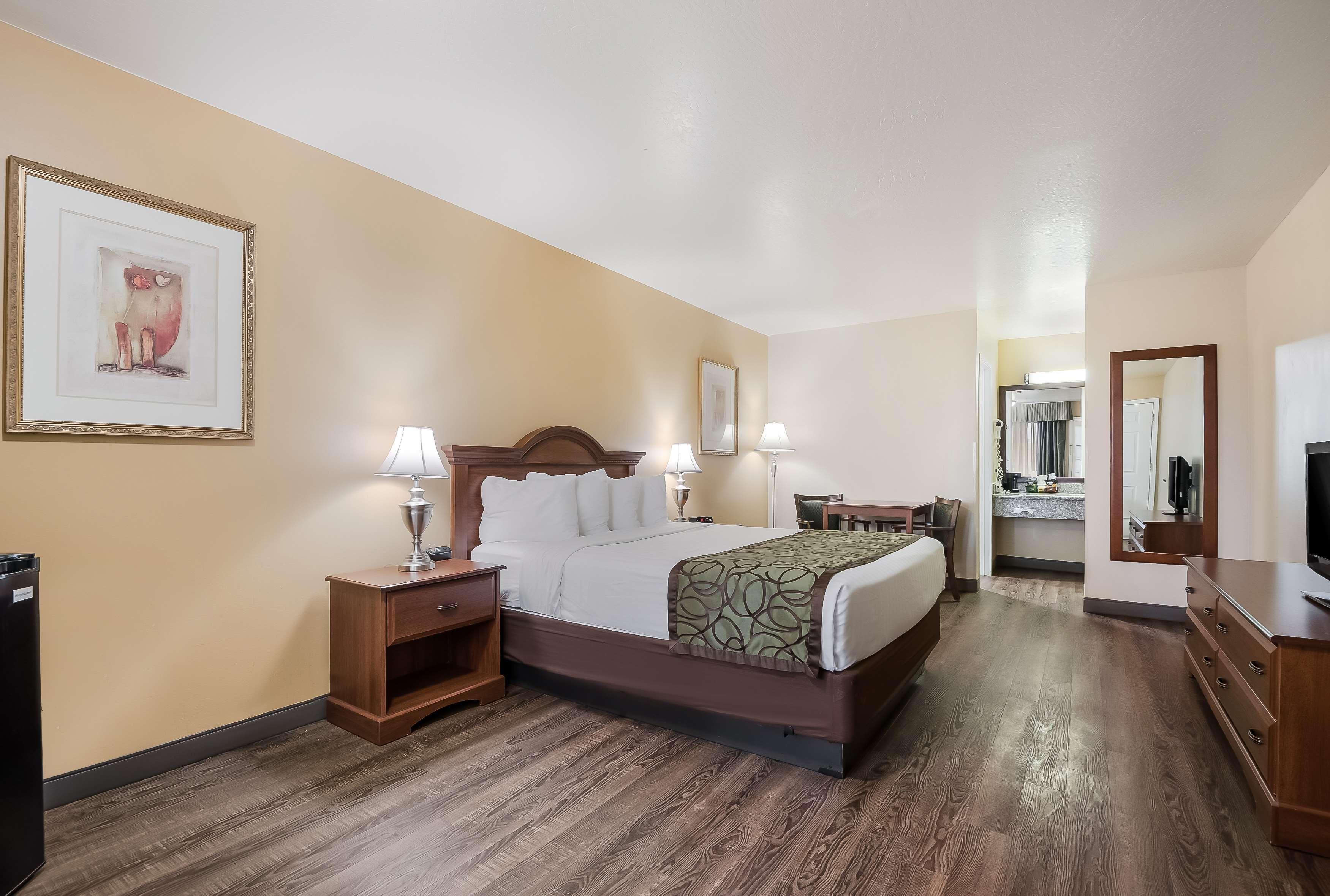 Surestay Hotel By Best Western פרנלי מראה חיצוני תמונה