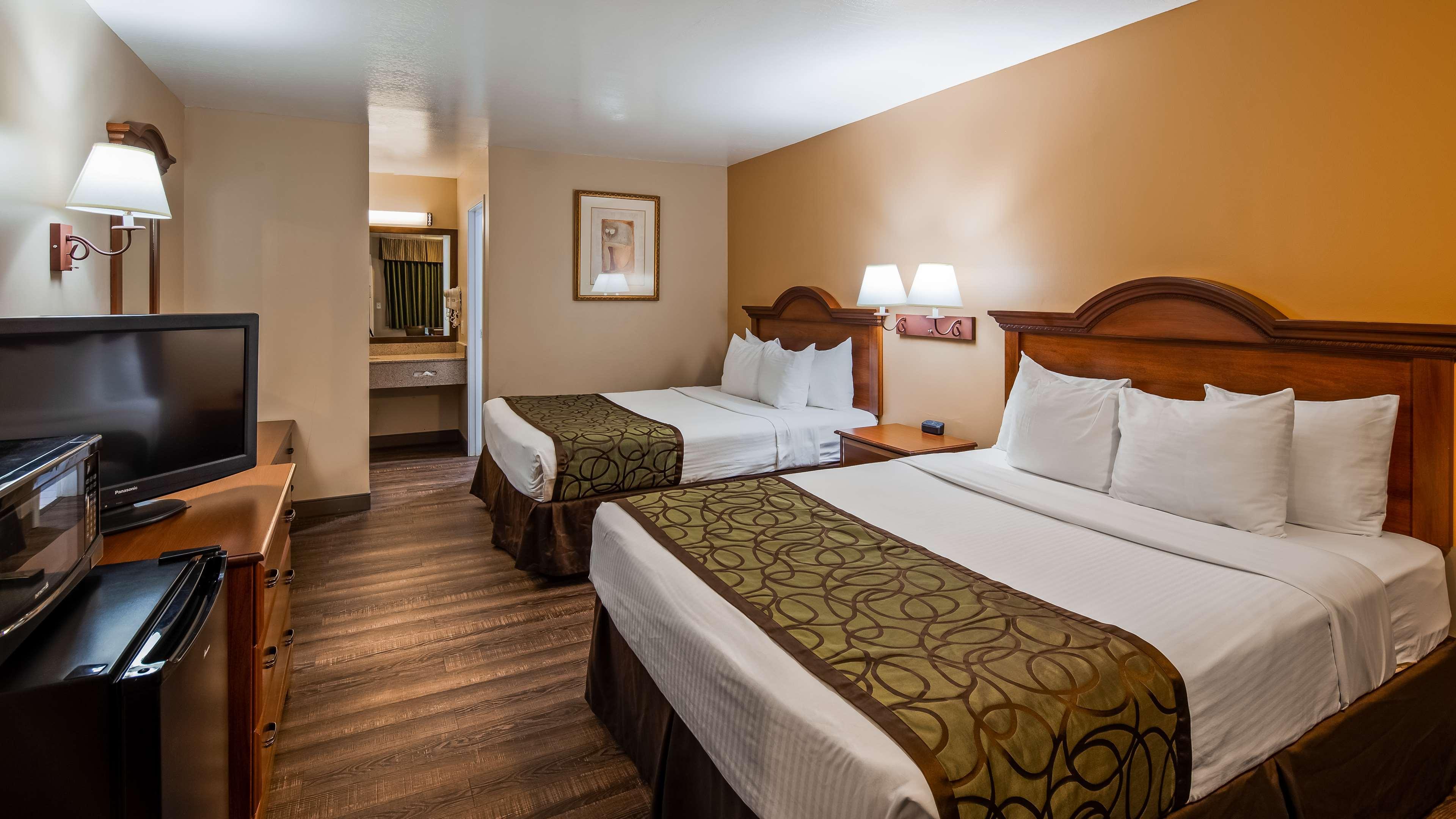 Surestay Hotel By Best Western פרנלי מראה חיצוני תמונה