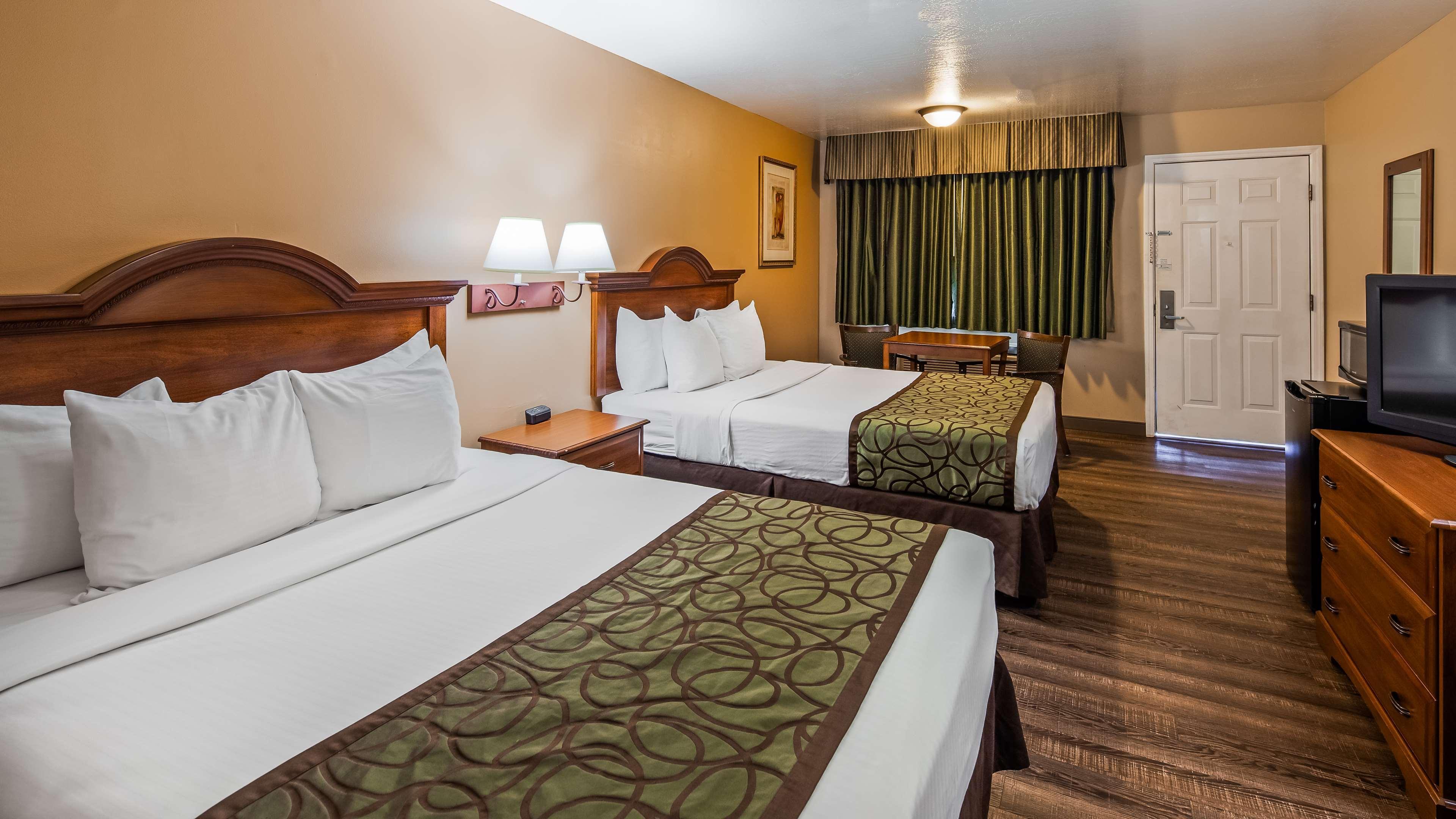 Surestay Hotel By Best Western פרנלי מראה חיצוני תמונה