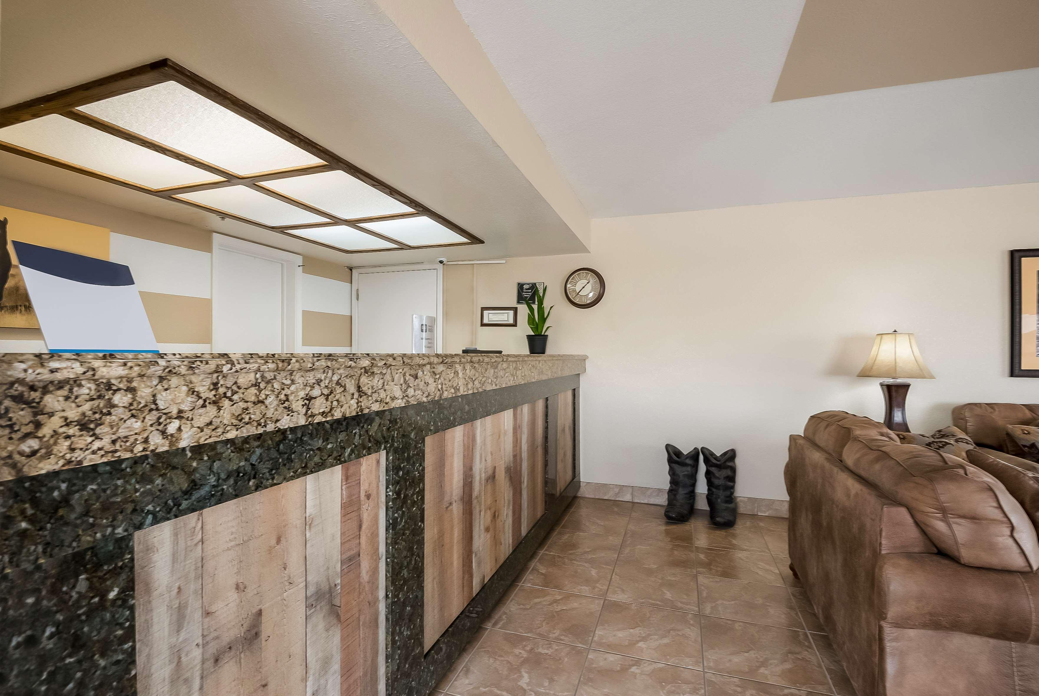 Surestay Hotel By Best Western פרנלי מראה חיצוני תמונה