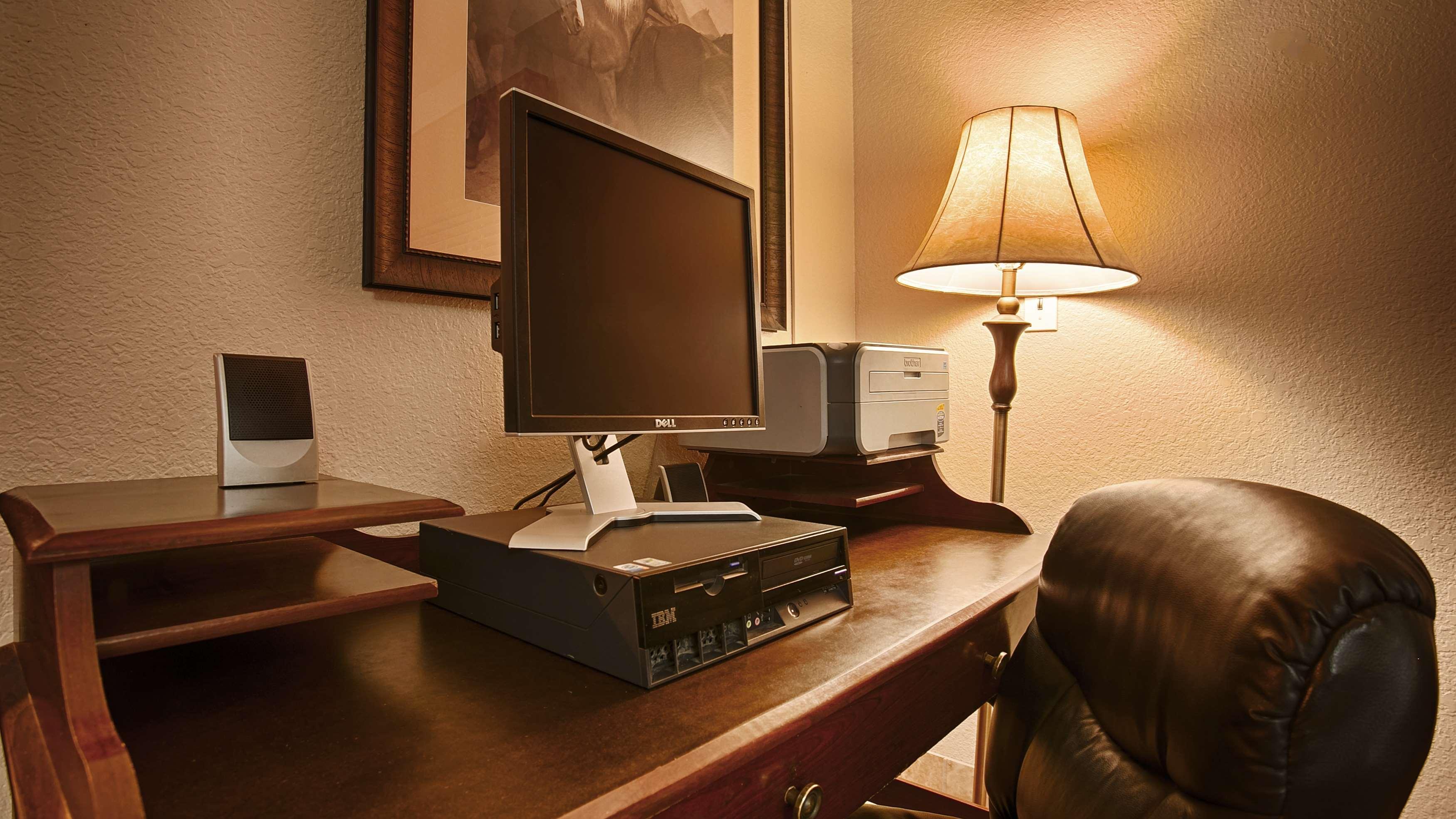 Surestay Hotel By Best Western פרנלי מראה חיצוני תמונה